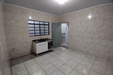 Casa para alugar - 85m&sup2; - JARDIM IPANEMA