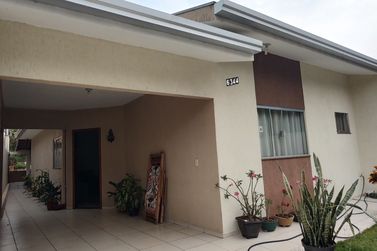 Casa &agrave; venda - 258m&sup2; - Alto S&atilde;o Francisco