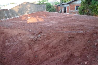 Terreno &agrave; venda - 181m&sup2; - Zona 3