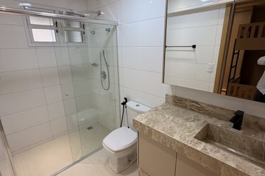 Apartamento &agrave; venda - 180m&sup2; - Zona III
