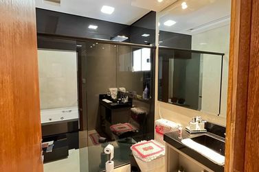 Ch&aacute;cara &agrave; venda - 24m&sup2; - Estrada Jaborandi