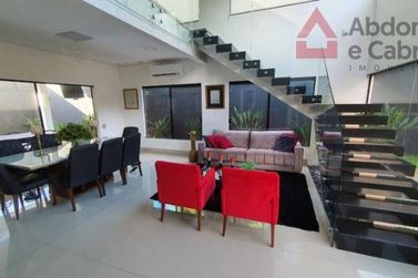 Casa &agrave; venda - 245m&sup2; - Zona V