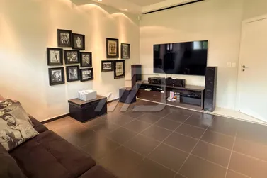 Casa &agrave; venda - 688m&sup2; - Zona III