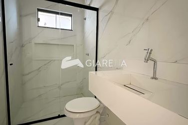 Casa &agrave; venda - 111m&sup2; - JARDIM GISELA