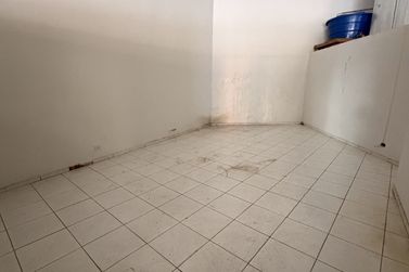 Sal&atilde;o Comercial para alugar - 300m&sup2; - Zona VII