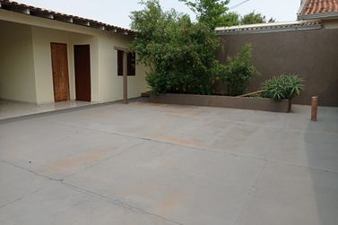 Casa &agrave; venda - 220m&sup2; - Parque San Remo