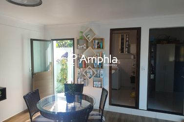 Casa &agrave; venda - 180m&sup2; - Centro
