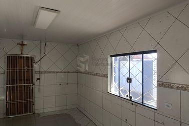Casa &agrave; venda - 675m&sup2; - Centro