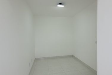 Apartamento &agrave; venda - 49m&sup2; - Zona III