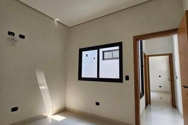 Casa &agrave; venda - 180m&sup2; - Parque Interlagos II