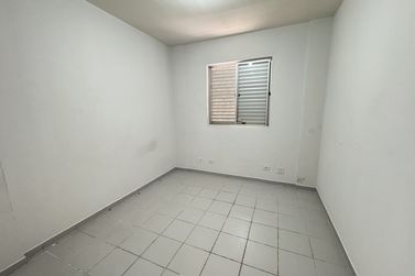 Apartamento para alugar - 45m&sup2; - Pr&oacute;ximo a Unipar Sede