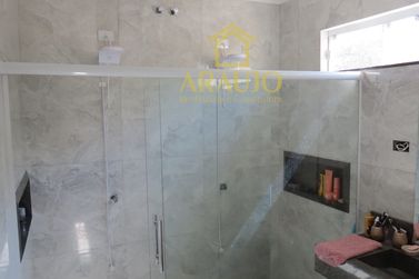 Casa &agrave; venda - 150m&sup2; - Jardim Tropical