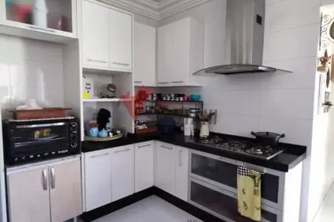 Casa &agrave; venda - Zona V