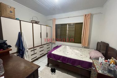 Casa &agrave; venda - 177m&sup2; - JARDIM PETROPOLIS