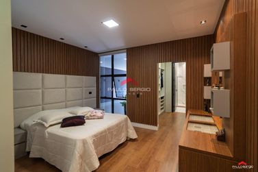 Casa &agrave; venda - 245m&sup2; - Zona III