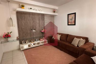 Casa &agrave; venda - 243m&sup2; - Zona V