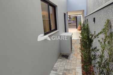 Casa &agrave; venda - 152m&sup2; - JARDIM PANCERA