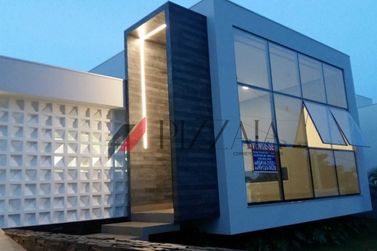 Casa &agrave; venda - 400m&sup2; - Jardim Belvedere