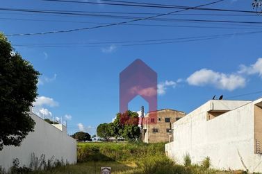 Terreno &agrave; venda - 370m&sup2; - Jardim Laguna