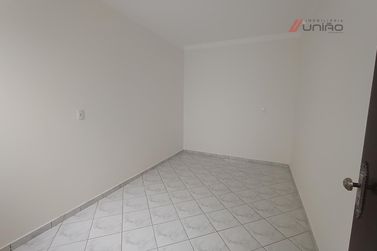 Casa &agrave; venda - 130m&sup2; - Zona VII