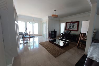 Casa &agrave; venda - 420m&sup2; - Zona I