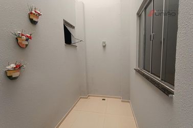 Casa &agrave; venda - 161m&sup2; - Parque Alto da Parana