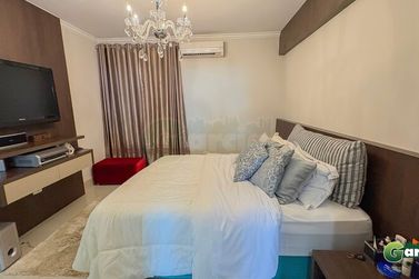 Apartamento &agrave; venda - 133m&sup2; - Zona III