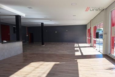 Sal&atilde;o Comercial para alugar - Zona 1