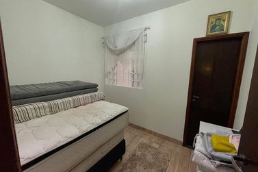 Casa &agrave; venda - 248m&sup2; - ZONA VII