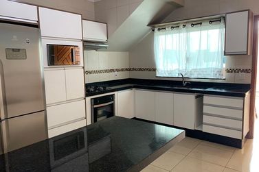 Casa &agrave; venda - 257m&sup2; - Jardim Alphavile