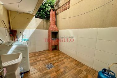 Sobrado &agrave; venda - 123m&sup2; - ZONA V