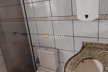 Sala Comercial para alugar - 100m&sup2; - Zona II