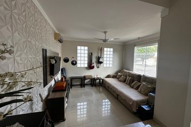 Casa &agrave; venda - 449m&sup2; - Parque Cidade Jardim