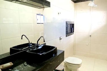 Casa &agrave; venda - 310m&sup2; - Perimetro Urbano Serra Dos Dourados