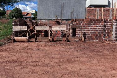 Casa &agrave; venda - 70m&sup2; - JARDIM IBIS