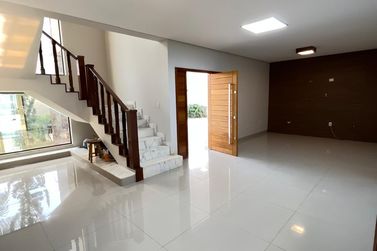 Sobrado &agrave; venda - 428m&sup2; - Jardim Imigrantes II