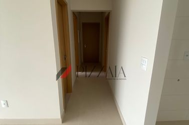 Apartamento &agrave; venda - 180m&sup2; - Zona III