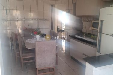 Casa &agrave; venda - 93m&sup2; - Zona III