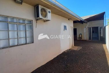 Casa &agrave; venda - 130m&sup2; - JARDIM COOPAGRO