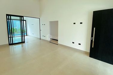 Casa &agrave; venda - 250m&sup2; - Condom&iacute;nio Mont Blanc