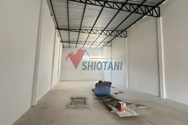 Sal&atilde;o Comercial para alugar - Zona V