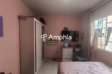 Casa &agrave; venda - 76m&sup2; - Cascavel Velho