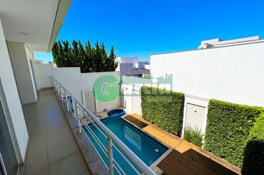 Casa &agrave; venda - 357m&sup2; - Residencial Ecoville