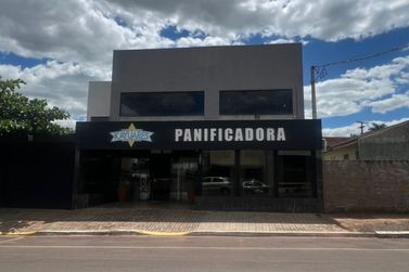 Sobrado &agrave; venda - 600m&sup2; - Centro