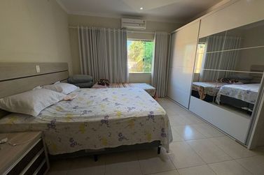 Casa &agrave; venda - 420m&sup2; - JARDIM SUZUKI