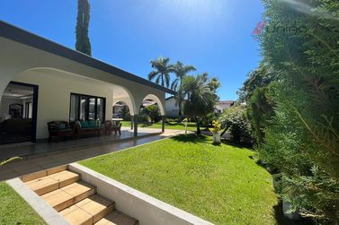 Casa &agrave; venda - 307m&sup2; - Zona I-a