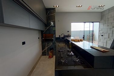 Casa &agrave; venda - 135m&sup2; - Jardim Caravelle