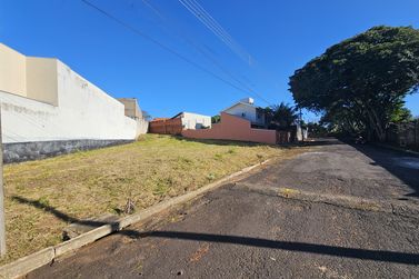 Terreno &agrave; venda - 437m&sup2; - Parque Cidade Jardim