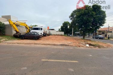 Terreno &agrave; venda - 375m&sup2; - Jardim Colibri