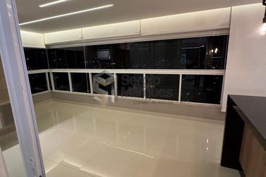 Apartamento &agrave; venda - 300m&sup2; - Zona III